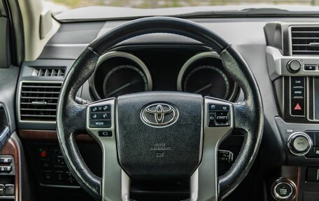 Toyota Land Cruiser Prado 150 рестайлинг 2, 2015 год, 2 988 000 рублей, 18 фотография