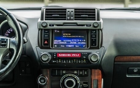 Toyota Land Cruiser Prado 150 рестайлинг 2, 2015 год, 2 988 000 рублей, 23 фотография