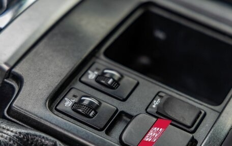 Toyota Land Cruiser Prado 150 рестайлинг 2, 2015 год, 2 988 000 рублей, 29 фотография
