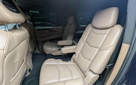 Cadillac Escalade IV, 2018 год, 4 149 000 рублей, 9 фотография