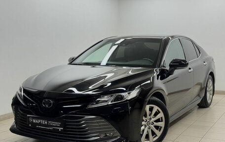 Toyota Camry, 2018 год, 2 639 000 рублей, 1 фотография