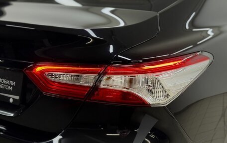 Toyota Camry, 2018 год, 2 639 000 рублей, 10 фотография