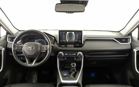Toyota RAV4, 2019 год, 3 555 000 рублей, 14 фотография