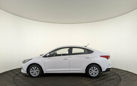 Hyundai Solaris II рестайлинг, 2022 год, 1 640 000 рублей, 8 фотография