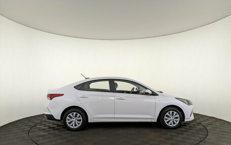 Hyundai Solaris II рестайлинг, 2022 год, 1 640 000 рублей, 4 фотография
