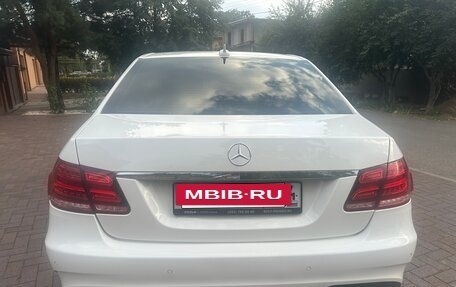 Mercedes-Benz E-Класс, 2013 год, 1 685 000 рублей, 6 фотография