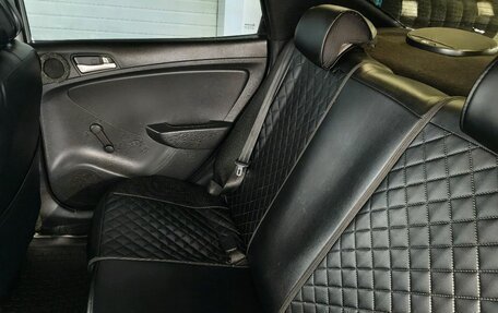Hyundai Solaris II рестайлинг, 2011 год, 500 000 рублей, 11 фотография