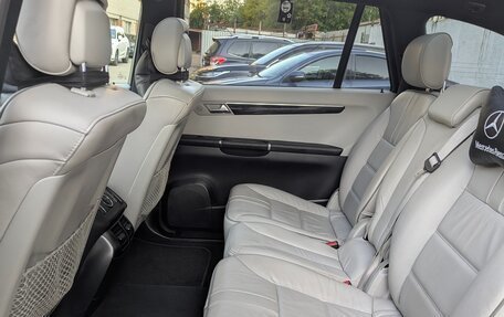 Mercedes-Benz R-Класс, 2011 год, 1 750 000 рублей, 6 фотография