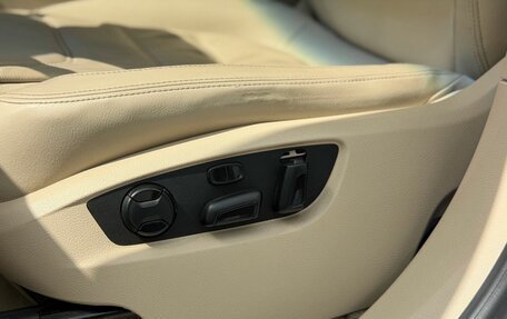 Volkswagen Touareg III, 2012 год, 2 420 000 рублей, 15 фотография