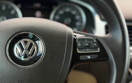 Volkswagen Touareg III, 2012 год, 2 420 000 рублей, 22 фотография