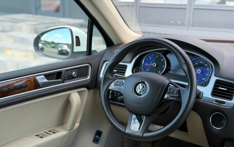 Volkswagen Touareg III, 2012 год, 2 420 000 рублей, 18 фотография