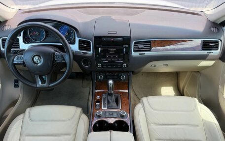 Volkswagen Touareg III, 2012 год, 2 420 000 рублей, 19 фотография
