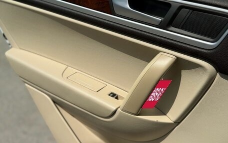Volkswagen Touareg III, 2012 год, 2 420 000 рублей, 29 фотография