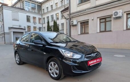 Hyundai Solaris II рестайлинг, 2013 год, 770 000 рублей, 3 фотография