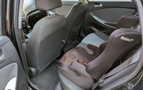 Hyundai Solaris II рестайлинг, 2013 год, 770 000 рублей, 18 фотография