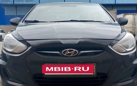 Hyundai Solaris II рестайлинг, 2013 год, 770 000 рублей, 19 фотография