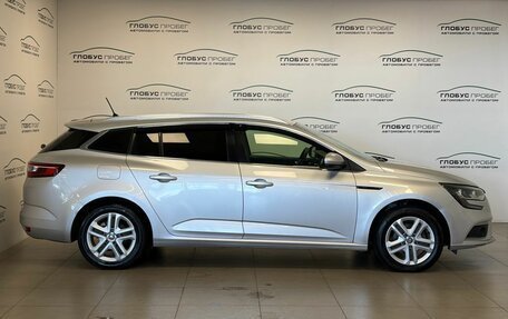 Renault Megane IV, 2018 год, 1 600 000 рублей, 5 фотография