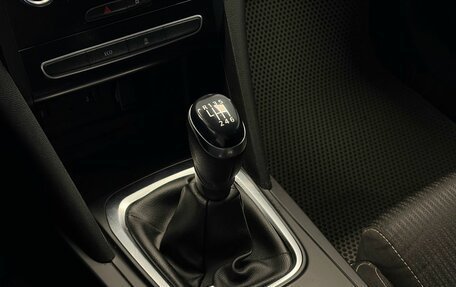 Renault Megane IV, 2018 год, 1 600 000 рублей, 21 фотография