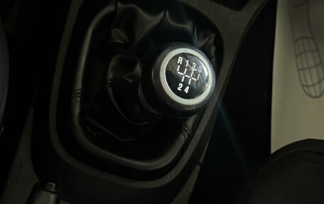 Mitsubishi Carisma I, 2003 год, 370 000 рублей, 14 фотография