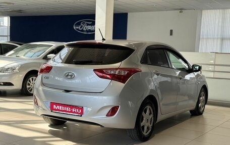 Hyundai i30 II рестайлинг, 2014 год, 850 000 рублей, 4 фотография