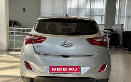 Hyundai i30 II рестайлинг, 2014 год, 850 000 рублей, 5 фотография