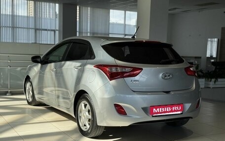 Hyundai i30 II рестайлинг, 2014 год, 850 000 рублей, 6 фотография