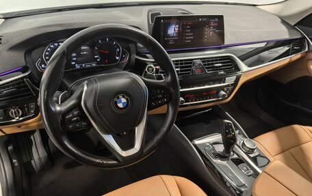 BMW 5 серия, 2020 год, 3 830 000 рублей, 12 фотография