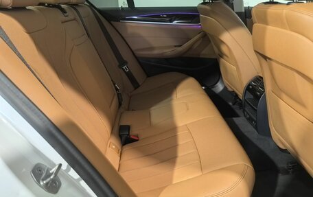 BMW 5 серия, 2020 год, 3 830 000 рублей, 14 фотография