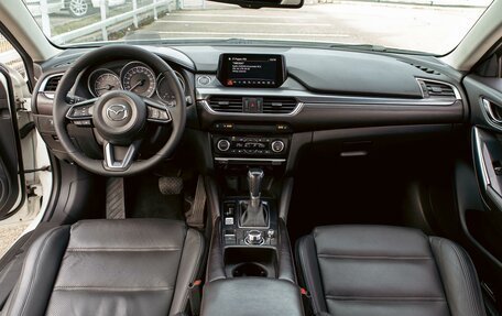 Mazda 6, 2018 год, 1 705 000 рублей, 16 фотография