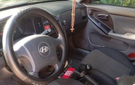 Hyundai Elantra III, 2004 год, 300 000 рублей, 4 фотография