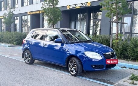Skoda Fabia II, 2009 год, 680 000 рублей, 2 фотография