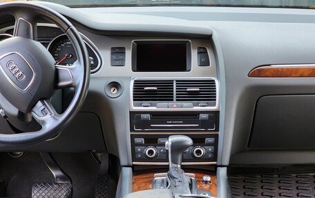 Audi Q7, 2011 год, 2 500 000 рублей, 4 фотография