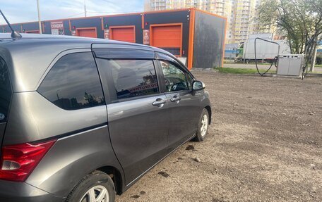 Honda Freed I, 2010 год, 810 000 рублей, 3 фотография