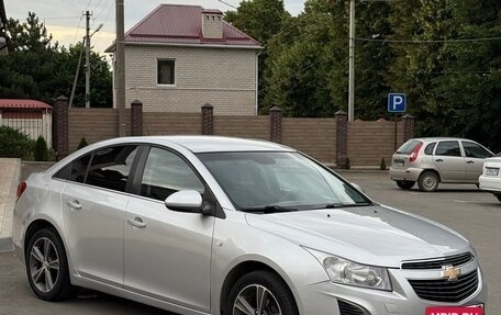 Chevrolet Cruze II, 2013 год, 680 000 рублей, 3 фотография