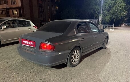 Hyundai Sonata IV рестайлинг, 2004 год, 220 000 рублей, 2 фотография