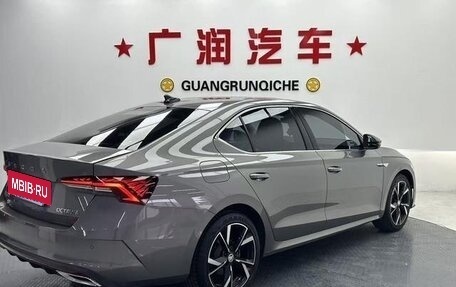 Skoda Octavia IV, 2023 год, 2 250 000 рублей, 4 фотография