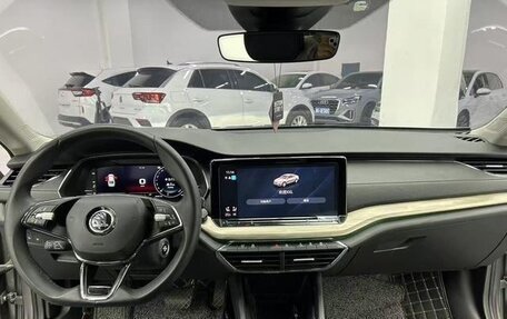 Skoda Octavia IV, 2023 год, 2 250 000 рублей, 14 фотография