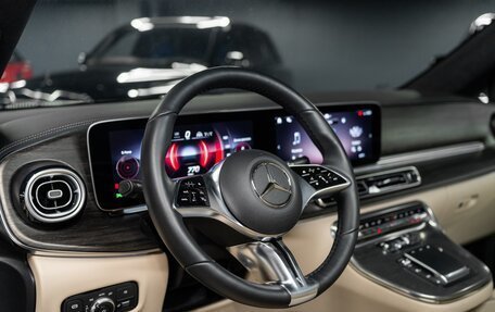 Mercedes-Benz V-Класс, 2024 год, 9 900 000 рублей, 9 фотография
