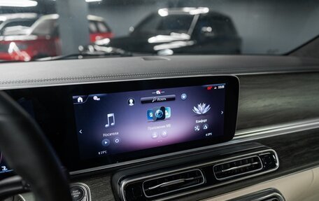 Mercedes-Benz V-Класс, 2024 год, 9 900 000 рублей, 12 фотография