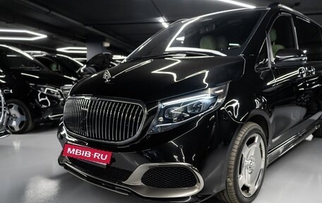 Mercedes-Benz V-Класс, 2024 год, 9 900 000 рублей, 3 фотография