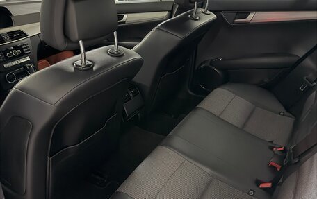 Mercedes-Benz C-Класс, 2011 год, 1 700 000 рублей, 12 фотография