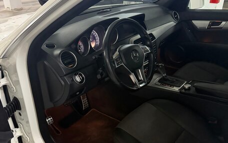 Mercedes-Benz C-Класс, 2011 год, 1 700 000 рублей, 10 фотография