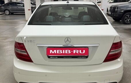 Mercedes-Benz C-Класс, 2011 год, 1 700 000 рублей, 7 фотография
