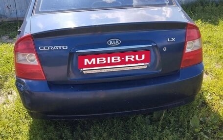 KIA Cerato I, 2005 год, 200 000 рублей, 3 фотография