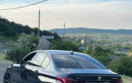 BMW 5 серия, 2019 год, 5 999 999 рублей, 3 фотография