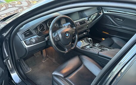 BMW 5 серия, 2011 год, 1 870 000 рублей, 12 фотография