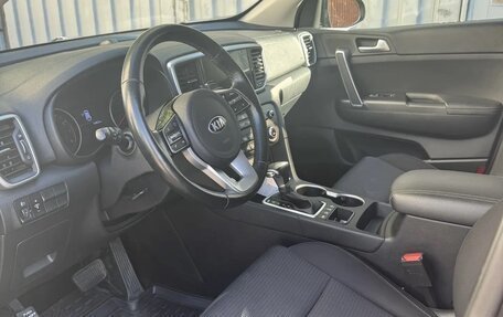 KIA Sportage IV рестайлинг, 2022 год, 2 640 000 рублей, 8 фотография