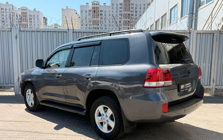 Toyota Land Cruiser 200, 2008 год, 2 245 000 рублей, 2 фотография