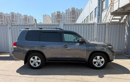 Toyota Land Cruiser 200, 2008 год, 2 245 000 рублей, 6 фотография