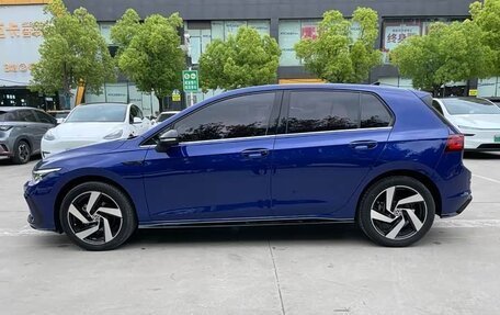 Volkswagen Golf VIII, 2023 год, 1 530 111 рублей, 4 фотография